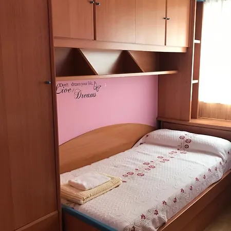Pontepedrina Apartment